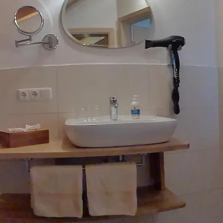Apartamento Gaestehaus Alpseeblick *